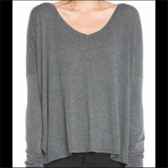 Brandy Melville Tops - Brandy Melville Shirt 🤍